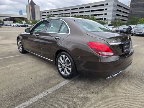 Used 2016 Mercedes-Benz C 300 Sedan image 7