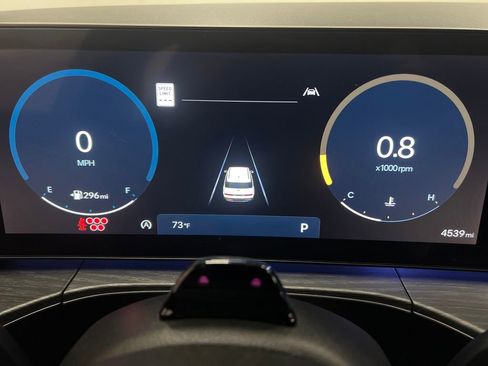 Used 2024 Hyundai Santa Fe Limited image 17