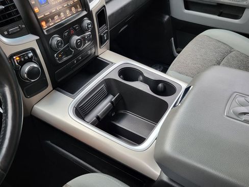 Used 2015 RAM 1500 Lone Star image 29