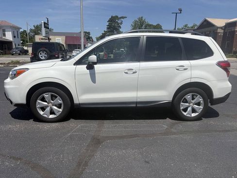 Used 2016 Subaru Forester 2.5i Premium AWD/4WD image 2