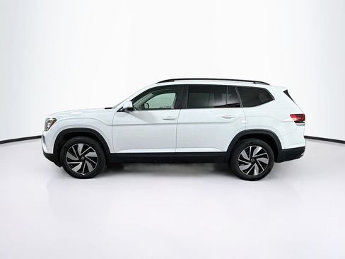 Used 2025 Volkswagen Atlas SE AWD/4WD image 4