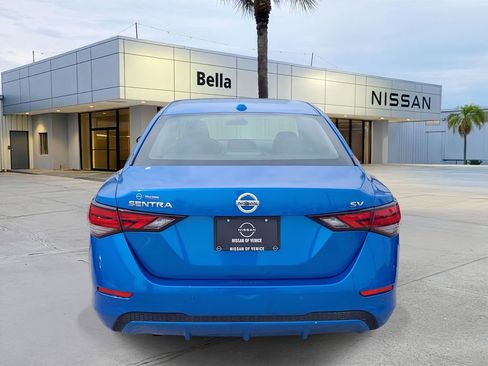 Used 2022 Nissan Sentra SV image 7