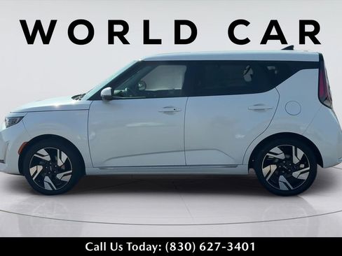 Used 2025 Kia Soul GT-Line w/ GT-Line Technology Package FWD image 6