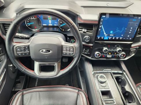 Used 2023 Ford Expedition Limited RWD image 26