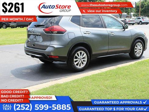 Used 2018 Nissan Rogue SV FWD image 6
