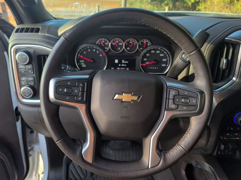 Certified 2022 Chevrolet Silverado 1500 LTZ w/ LTZ Premium Package image 23