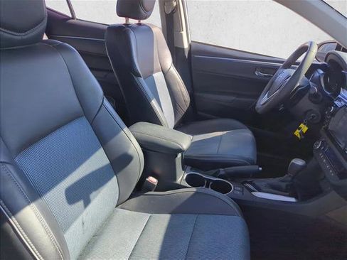 Used 2016 Toyota Corolla S image 23