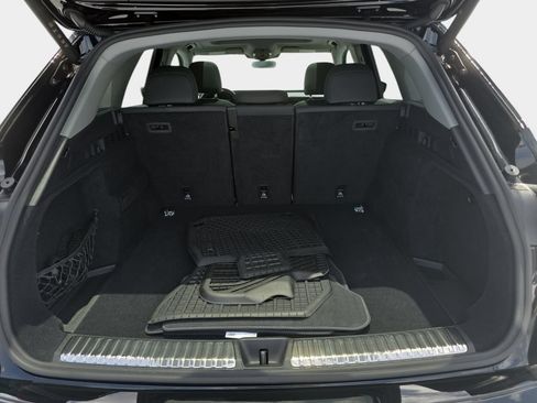 Certified 2025 Audi Q5 Premium w/ Convenience Package AWD/4WD image 11