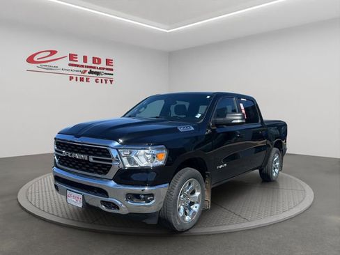 Used 2022 RAM 1500 Big Horn AWD/4WD image 1