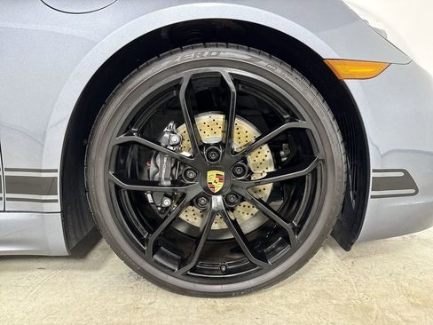 Certified 2025 Porsche 718 Boxster image 15