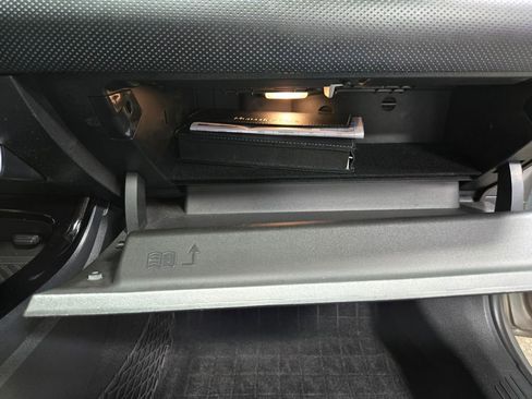 Used 2019 Mercedes-Benz A 220 4MATIC image 56