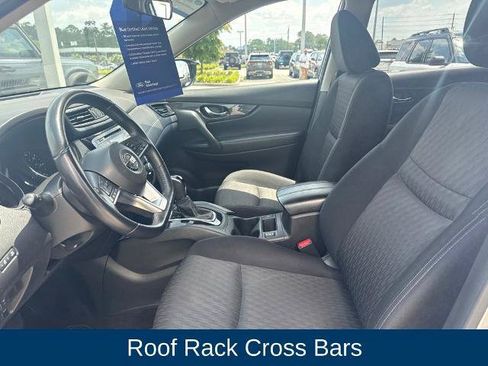 Used 2017 Nissan Rogue SV FWD image 9