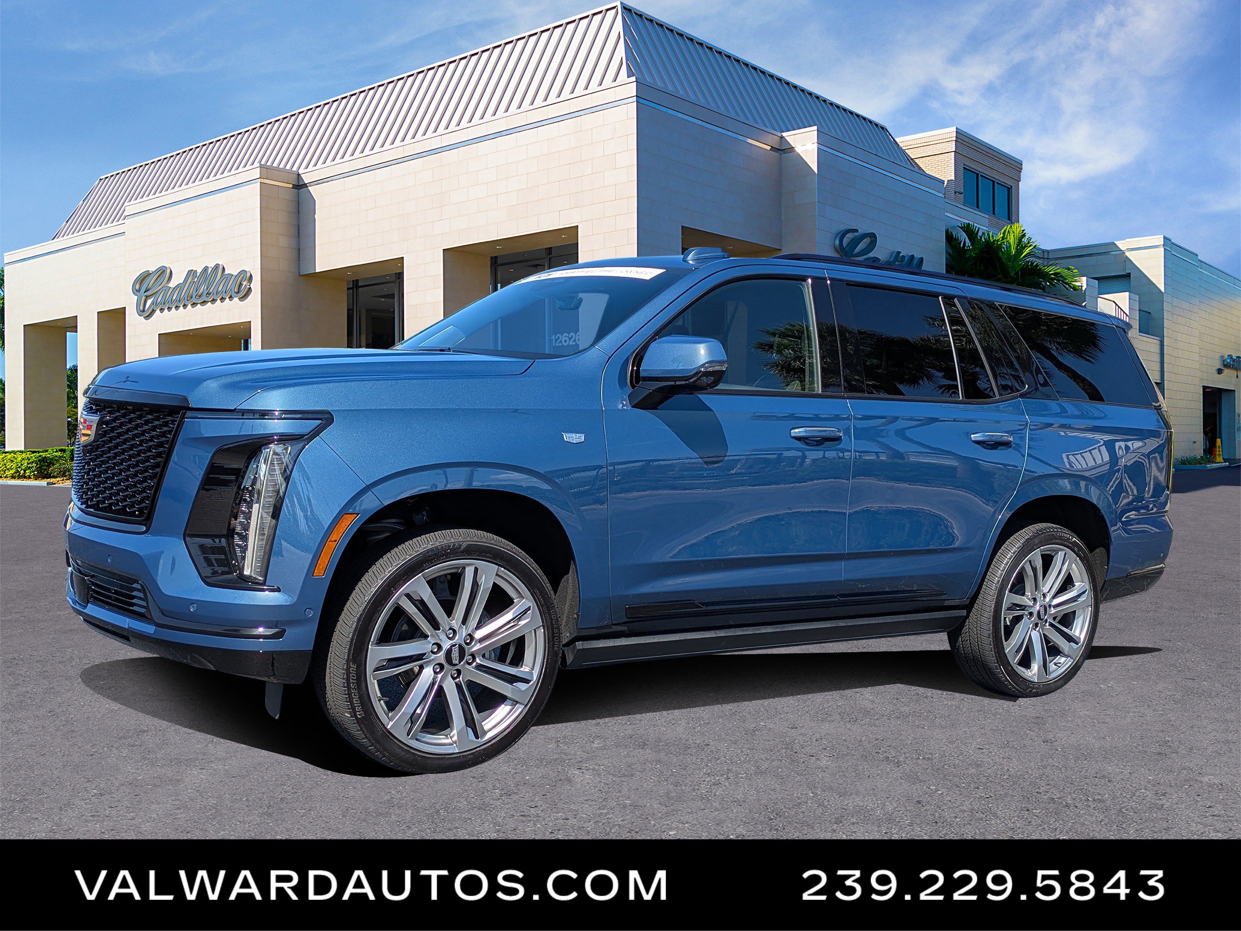 Certified 2025 Cadillac Escalade Sport Platinum w/ LPO, Floor Liner Package AWD/4WD image 1