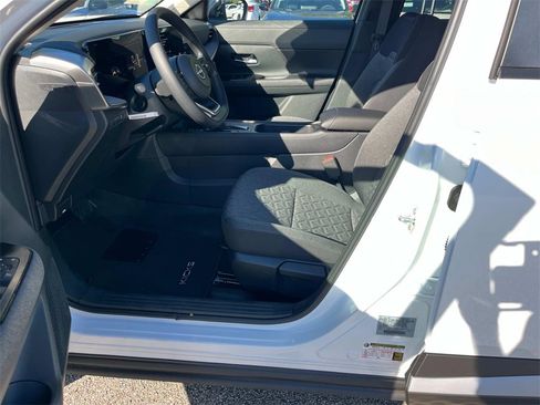 New 2026 Nissan Kicks SV image 19