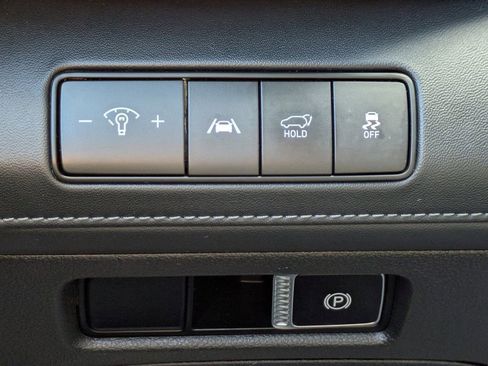 Used 2023 Hyundai Santa Fe SEL w/ Premium Package image 29