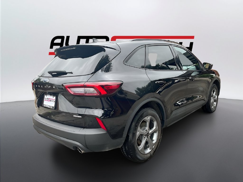 Used 2025 Ford Escape ST-Line AWD/4WD image 7