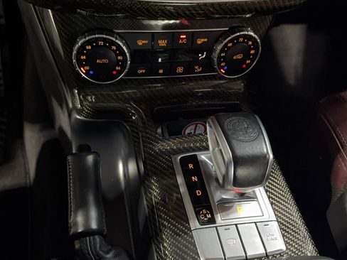 Used 2014 Mercedes-Benz G 63 AMG 4MATIC image 44