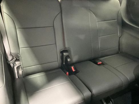 Used 2024 Chevrolet Traverse RS w/ LPO, Floor Liner Package image 23