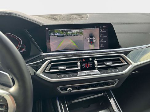 Used 2020 BMW X7 xDrive40i w/ M Sport Package AWD/4WD image 20