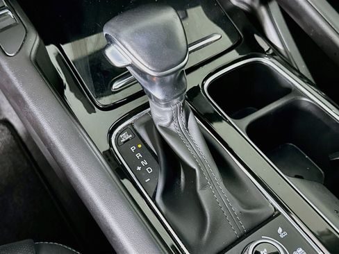 Used 2025 Kia Telluride S AWD/4WD image 25