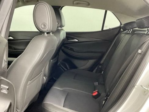 Used 2025 Buick Encore GX Preferred FWD image 11
