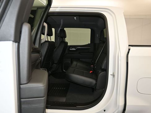 Used 2022 Chevrolet Silverado 1500 RST w/ Z71 Off-Road Package image 22