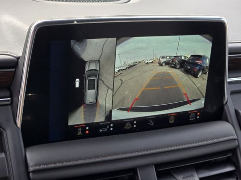 Used 2023 Chevrolet Tahoe High Country w/ Advanced Technology Package image 21