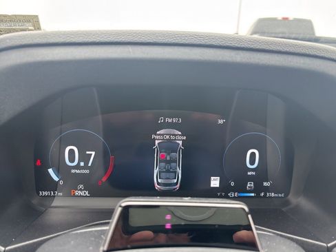 Used 2025 Ford Explorer ST-Line image 9