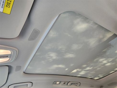 Certified 2025 Volvo XC60 T8 Ultra w/ Protection Package Premier image 27