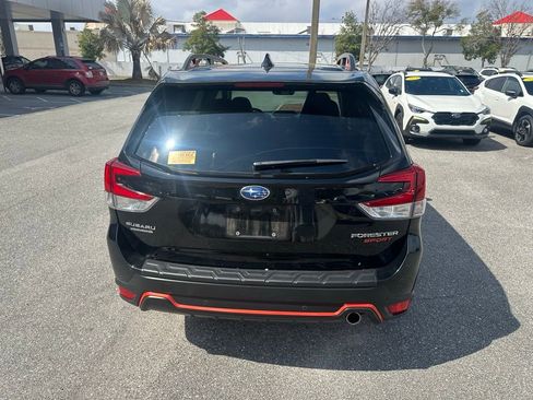 Used 2023 Subaru Forester Sport image 5