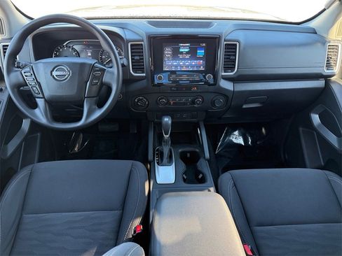 Certified 2024 Nissan Frontier SV image 10