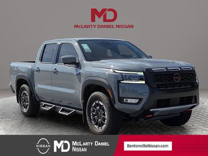 New 2025 Nissan Frontier PRO-4X w/ Pro Convenience Package