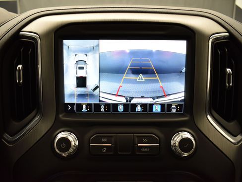 Used 2021 GMC Sierra 1500 Denali w/ Denali Ultimate Package image 32