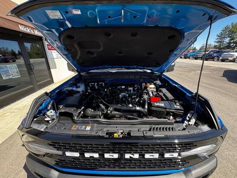 Used 2023 Ford Bronco Wildtrak AWD/4WD image 6