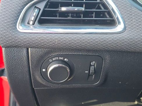 Used 2018 Chevrolet Cruze LS image 26