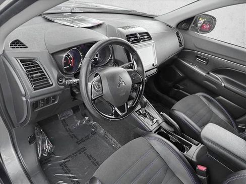 Used 2024 Mitsubishi Outlander Sport AWD image 11