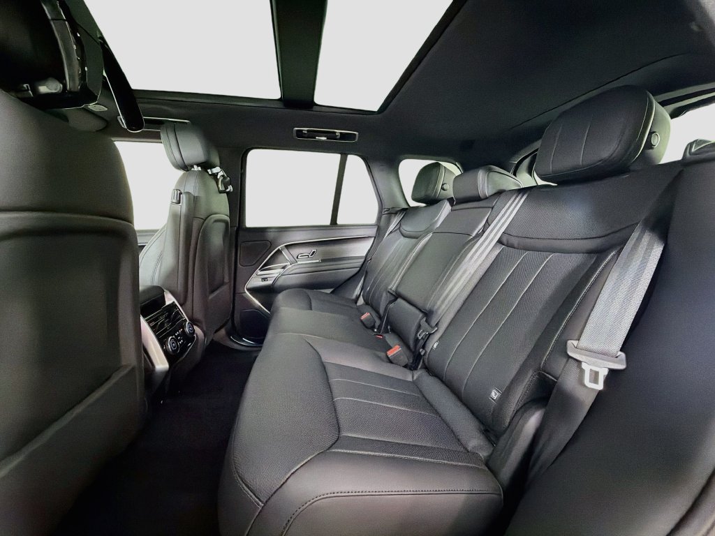 New 2027 Land Rover Range Rover SE AWD/4WD image 26