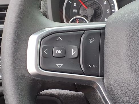 Used 2026 RAM 2500 Big Horn AWD/4WD image 32