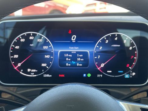 Used 2025 Mercedes-Benz C 300 4MATIC Sedan image 11