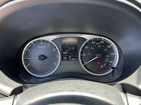 Used 2024 Nissan Kicks S FWD image 33