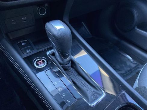 Used 2023 Nissan Kicks SR w/ SR Premium Package image 20