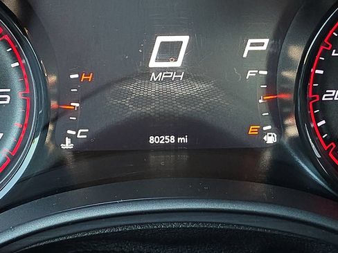 Used 2017 Dodge Charger R/T w/ Blacktop Package RWD image 23