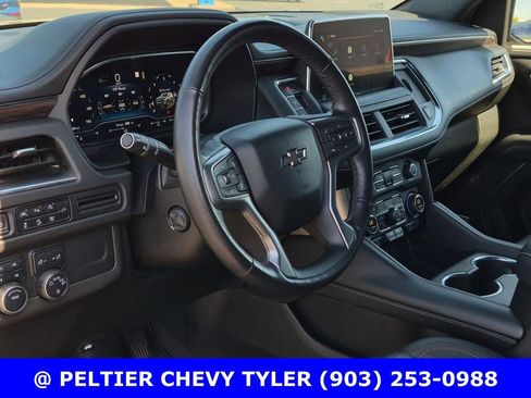 Used 2022 Chevrolet Tahoe Z71 w/ Luxury Package image 33