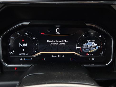 Used 2024 GMC Sierra 2500 Denali w/ Denali Reserve Package image 2