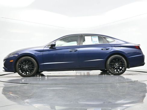 Used 2022 Hyundai Sonata Limited image 42