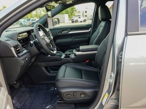 New 2026 GMC Terrain Elevation AWD/4WD image 12