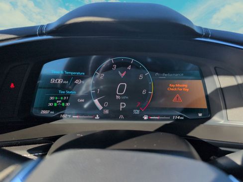 Used 2024 Chevrolet Corvette Stingray Preferred Conv w/ Z51 Performance Package image 10