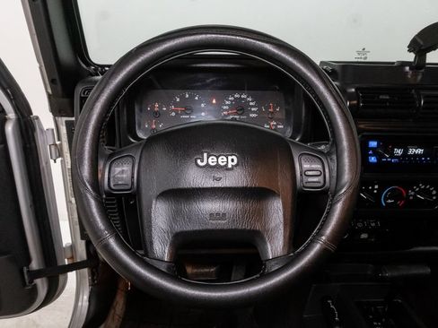 Used 2005 Jeep Wrangler Sport AWD/4WD image 13