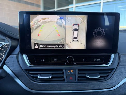 Used 2024 Nissan Altima 2.5 SL image 19