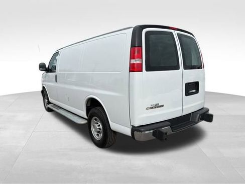 Used 2024 Chevrolet Express 2500 w/ Driver Convenience Package image 13